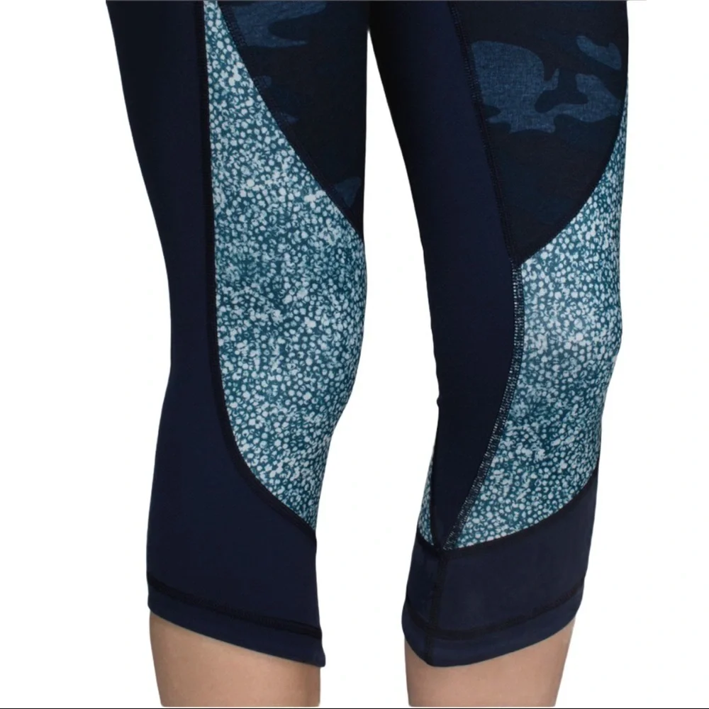Lululemon Wunder Under Crop Leggings Sz 6